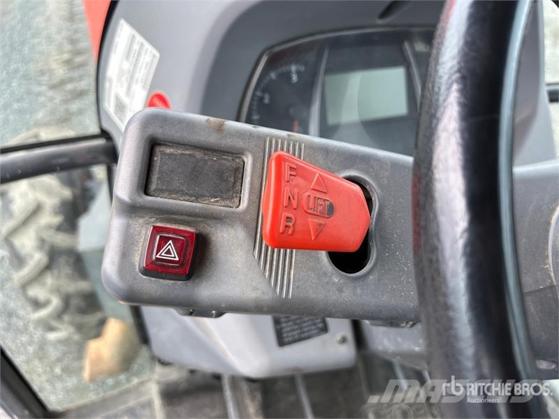 Kubota M4N-071HDCC 4WD Tractor Traktorok