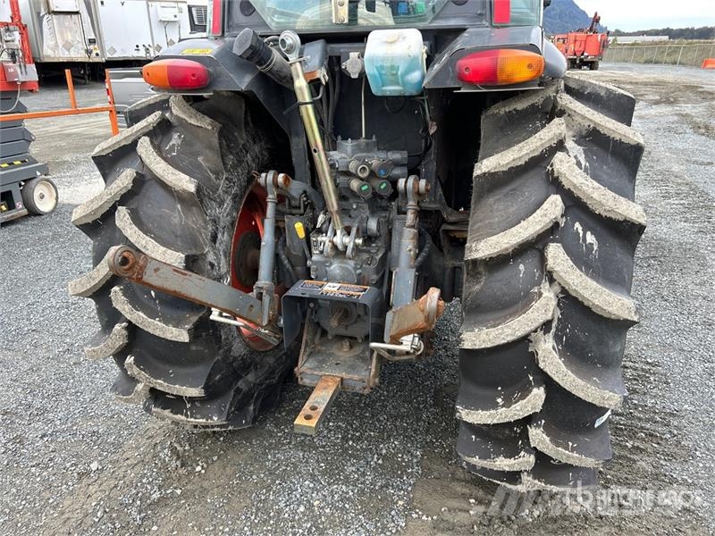 Kubota M4N-071HDCC 4WD Tractor Traktorok