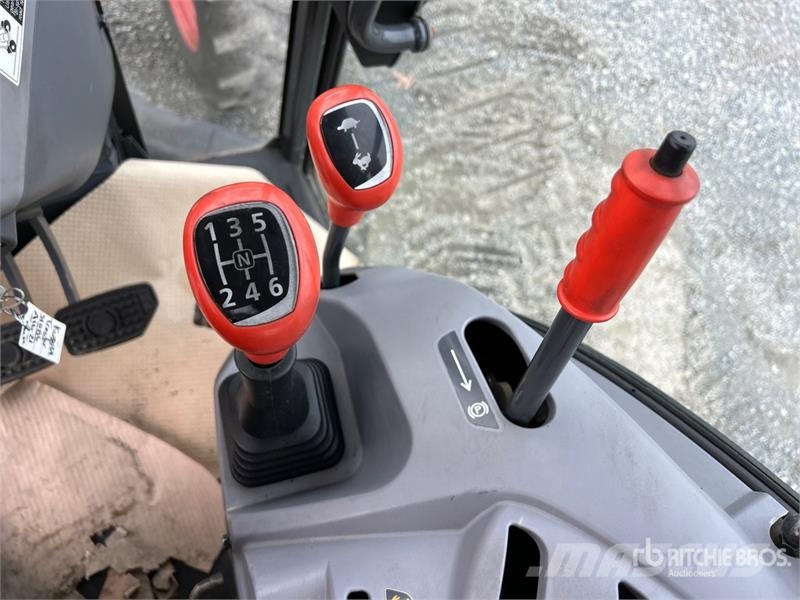 Kubota M4N-071HDCC1 4WD Utility Tractor Manji traktori
