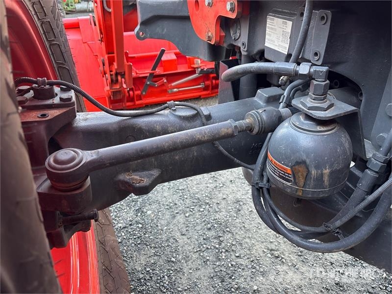 Kubota M7152 Premium 4WD Tractor 트랙터