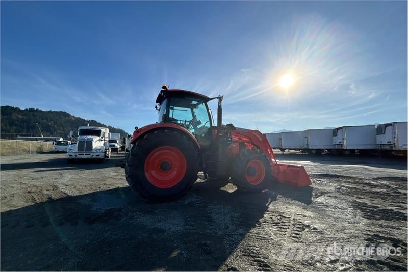 Kubota M7152 Premium 4WD Tractor 트랙터