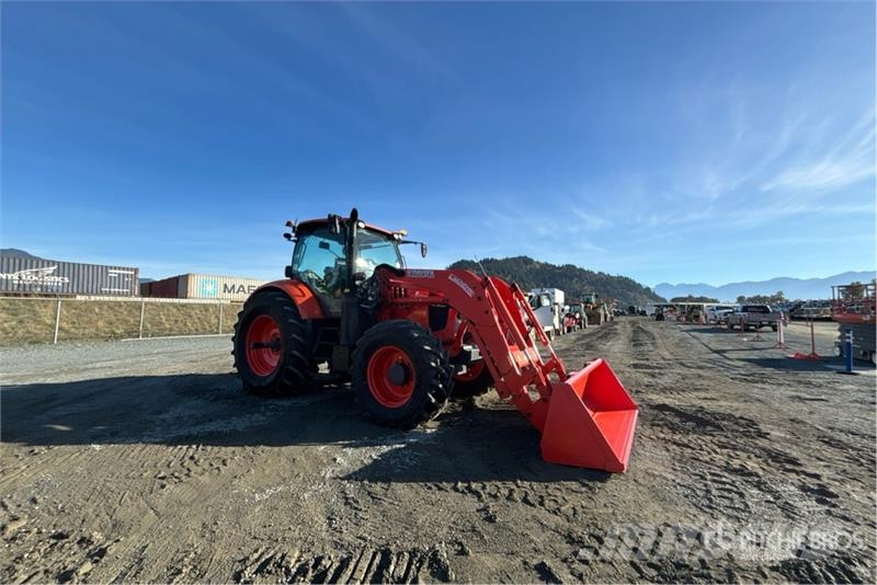 Kubota M7152 Premium 4WD Tractor 트랙터