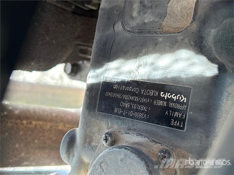 Kubota M8540 4WD Utility Tractor 小型拖拉机