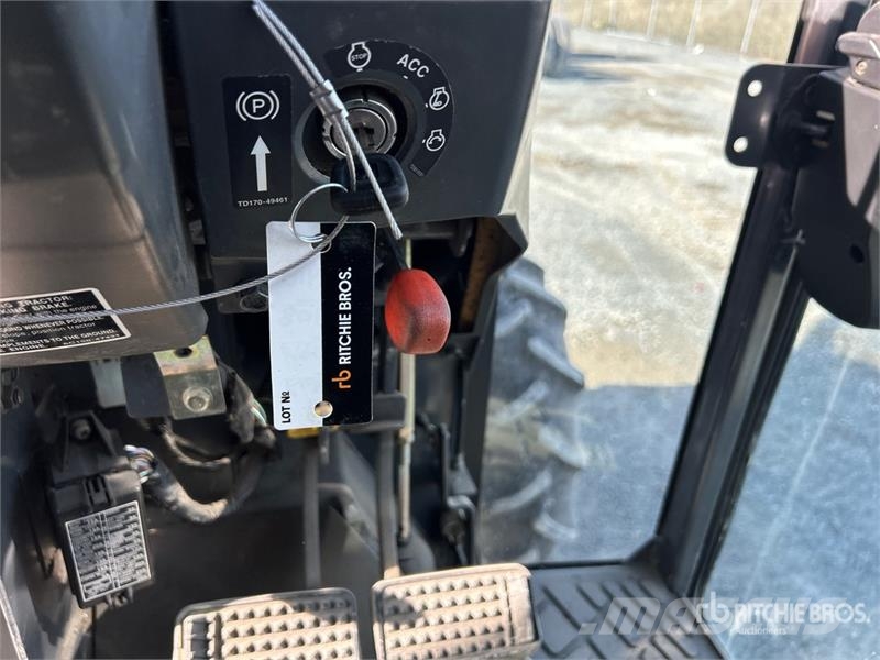 Kubota M8540 4WD Utility Tractor 小型拖拉机