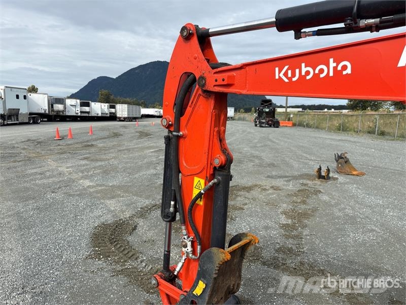 Kubota U27-4 Tracked Excavator Raupenbagger