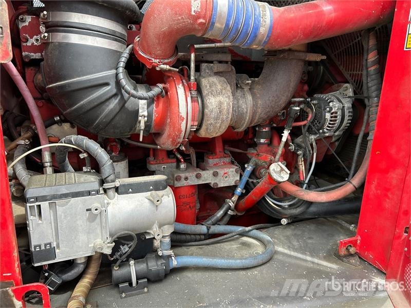 Lamtrac LTR8400-Q Tracked Mulcher Tractor Gozdarski mulčerji