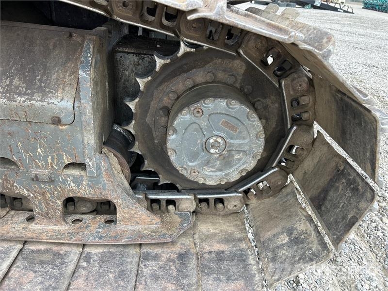 Lamtrac LTR8400-Q Tracked Mulcher Tractor Gozdarski mulčerji