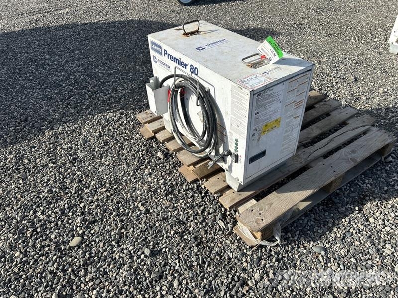 LB WHITE PREMIER 80 80000 BTU Space Heater Обладнання для прогріву і розморожування
