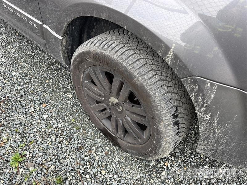 Lincoln Navigator 4WD SUV Masini