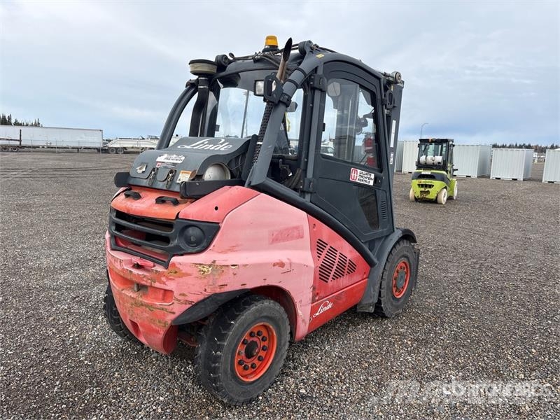 Linde H45 9000 lb Cushion Tire Forklift Targoncák-Egyéb