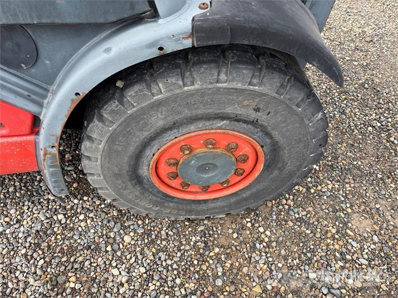 Linde H45 9000 lb Pneumatic Tire Forklift Інше