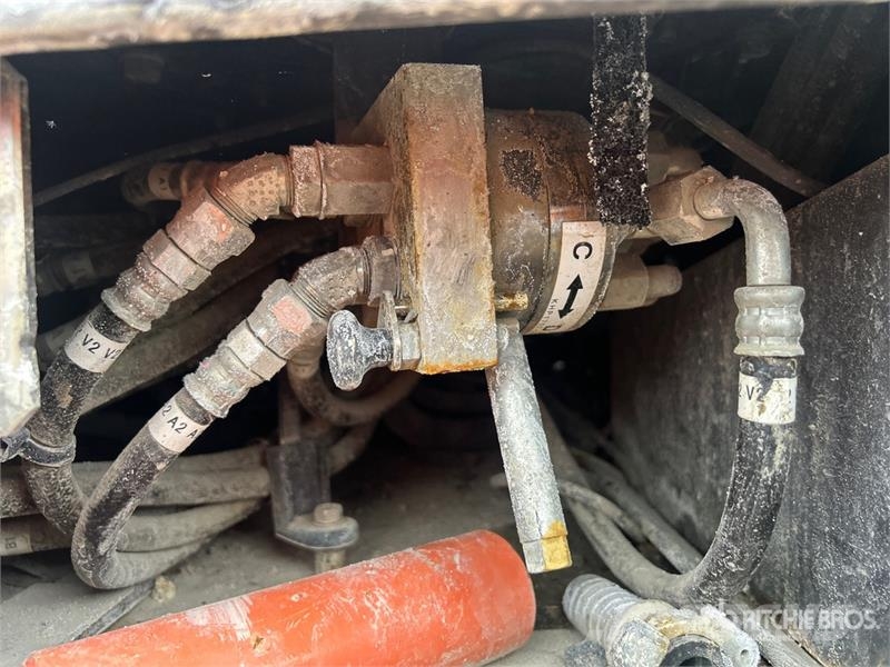 Link-Belt 245X4LC Foundation Drill 중형 드릴 장비