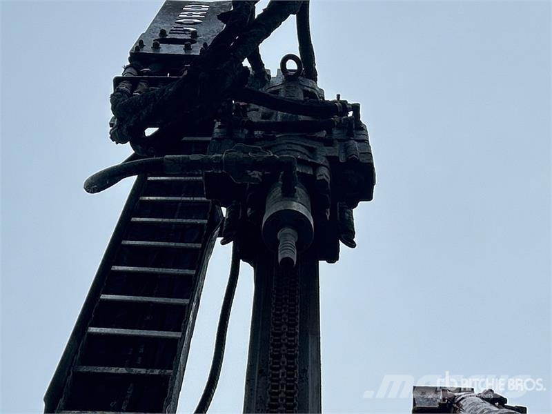 Link-Belt 245X4LC Foundation Drill 중형 드릴 장비