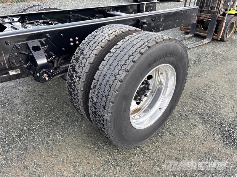  Lion 6 4x2 Electric Cab and Chassis Kabine i unutrašnjost