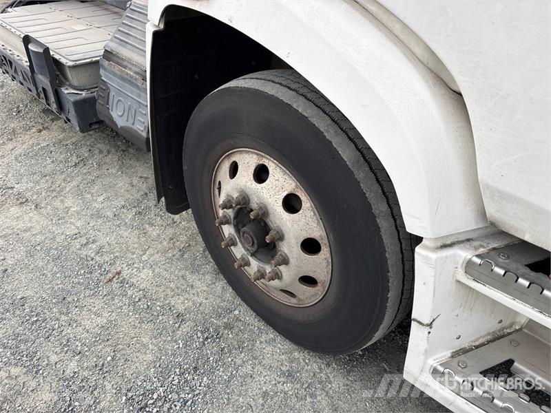  Lion 6 4x2 Electric Cab and Chassis Kabine i unutrašnjost