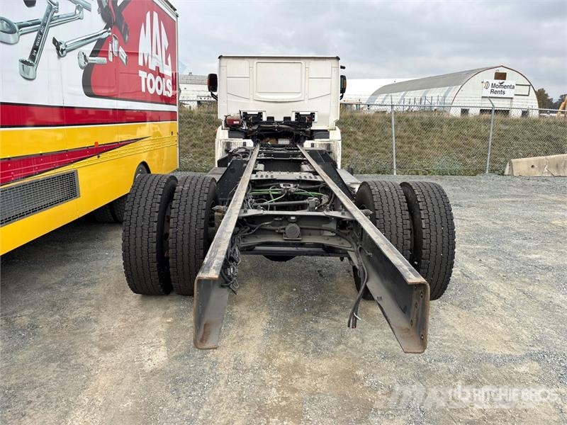  Lion 6 4x2 Electric Cab and Chassis Kabine i unutrašnjost