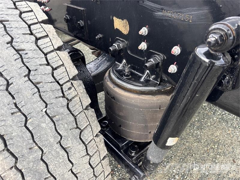  Lion 6 4x2 Electric Cab and Chassis Kabine i unutrašnjost