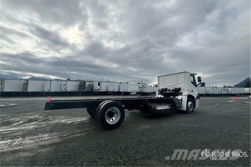  Lion 6 4x2 Electric Cab and Chassis Kabine i unutrašnjost