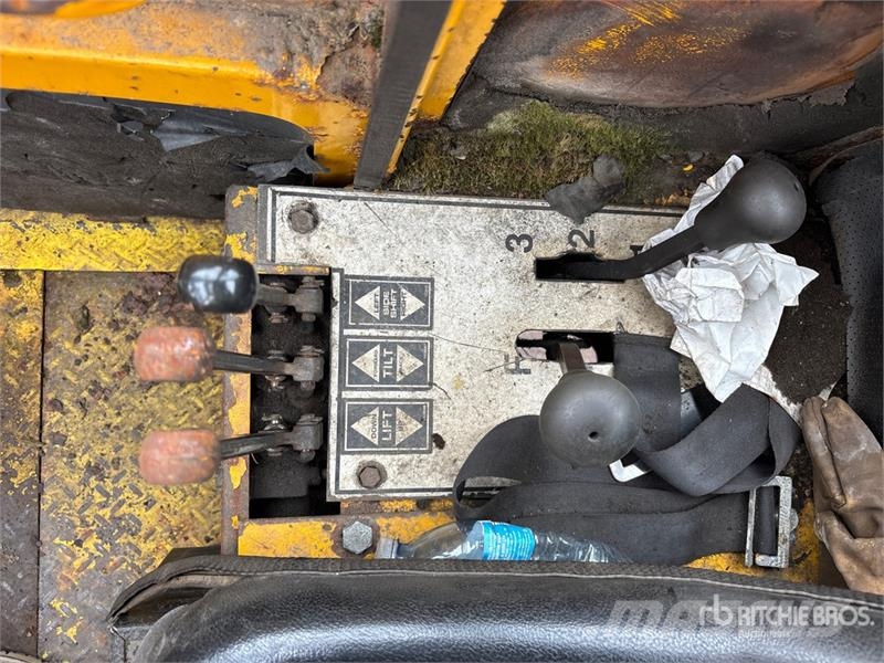 Loadlifter 4412-12C 12000 lb 4x4 Rough Terrain For Навантажувачі підвищеної прохідності