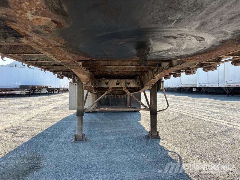 Lode King 32 ft Super B-Train Lead Flatbed Trailer Valníky