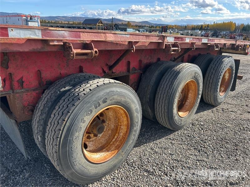 Lode King 53 ft Tri/A Flatbed Trailer Platformas/izkraušana no sāniem