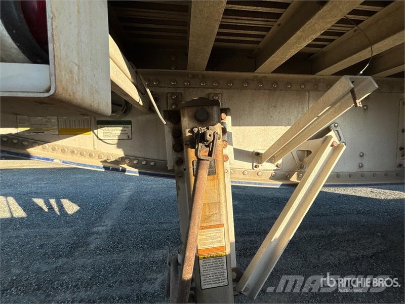 Lode King 53 ft Tri/A Flatbed Trailer Remolques de cama baja
