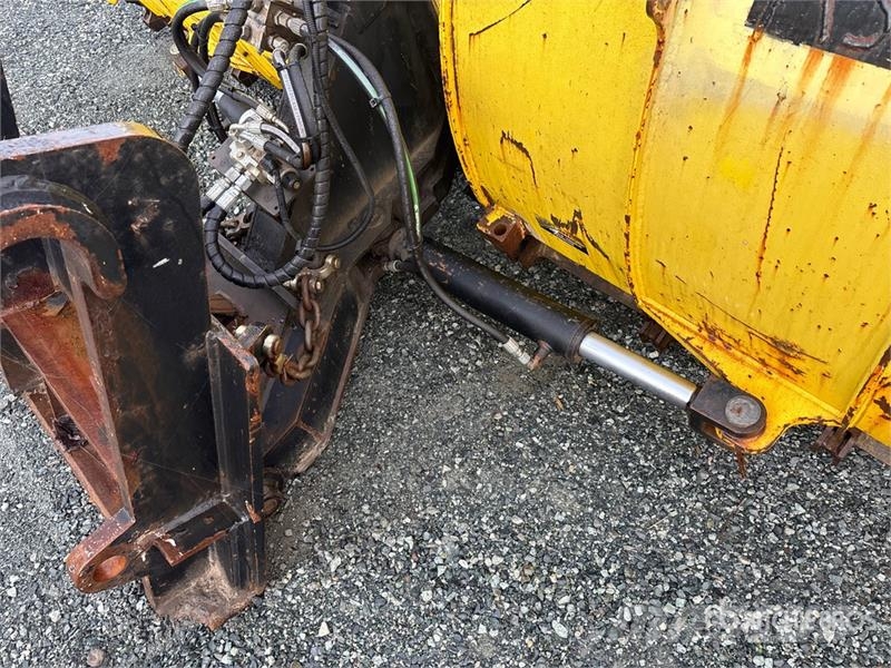 Machinability 11 ft 2 in Power-V Snow Plow - Fits Sniježne daske i plugovi