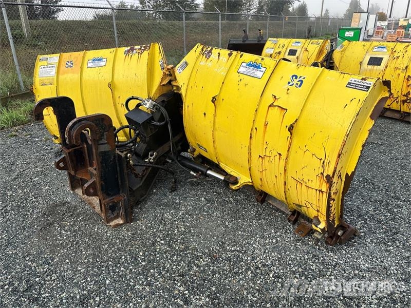 Machinability 11 ft 2 in Power-V Snow Plow - Fits Sniježne daske i plugovi