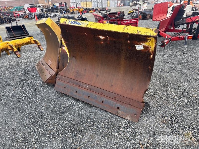 Machinability 11 ft 2 in Power-V Snow Plow - Fits Sniježne daske i plugovi