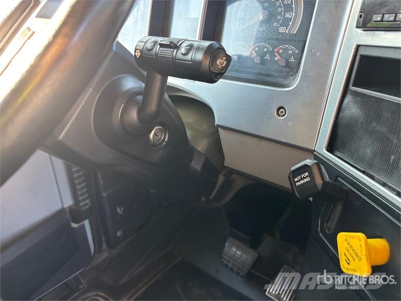 Mack Anthem 6x4 T/A Sleeper Truck Tractor (Inoperable) Vilcēji