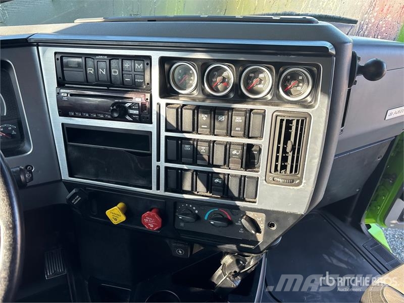 Mack Anthem 6x4 T/A Sleeper Truck Tractor (Inoperable) Vilcēji