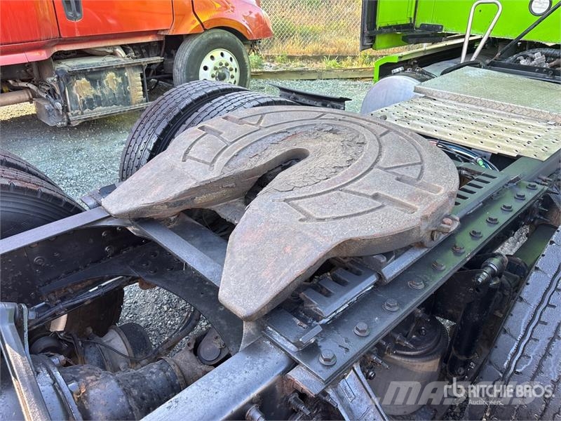 Mack Anthem 6x4 T/A Sleeper Truck Tractor (Inoperable) Vilcēji