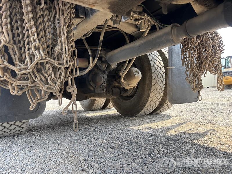 Mack CT713 Camion benne