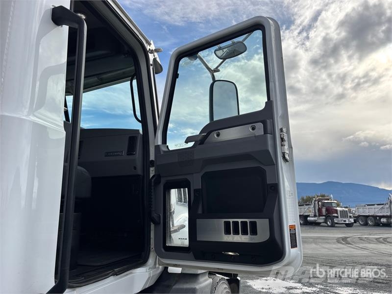 Mack Granite 6x4 T/A Dump Truck Kiper tovornjaki