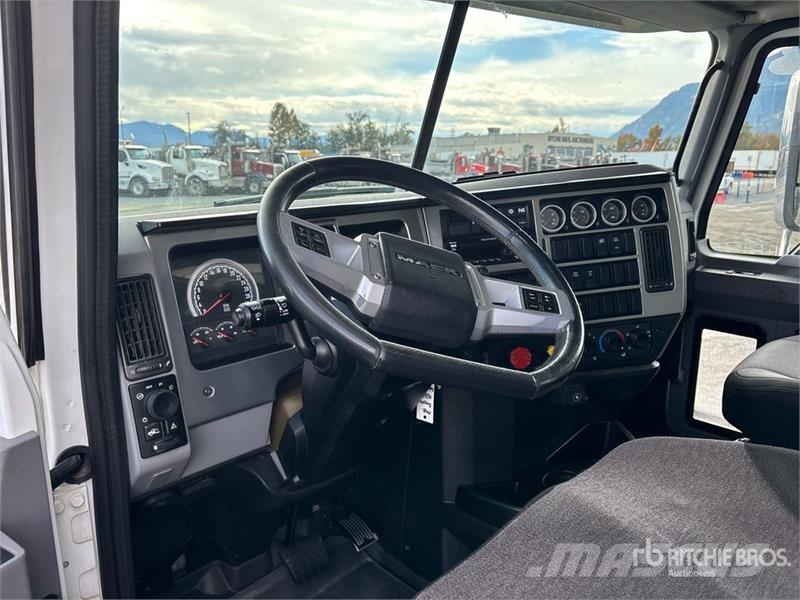 Mack Granite 6x4 T/A Dump Truck Kiper tovornjaki