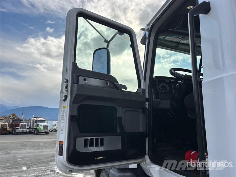 Mack Granite 6x4 T/A Dump Truck Kiper tovornjaki