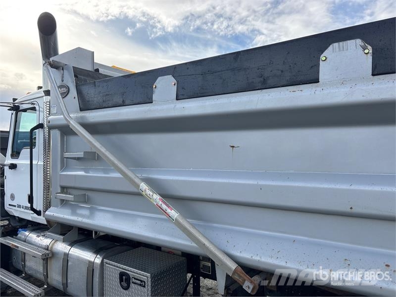 Mack Granite 6x4 T/A Dump Truck Kiper tovornjaki