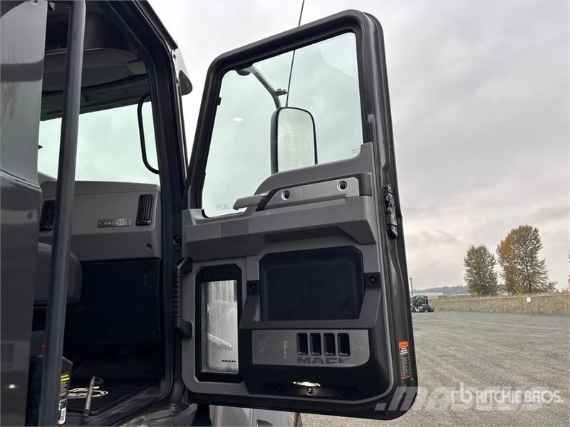 Mack Granite 6x4 Transfer T/A Dump Truck Грузовики-Самосвалы