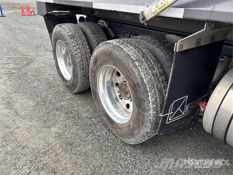 Mack Granite 6x4 Transfer T/A Dump Truck Грузовики-Самосвалы