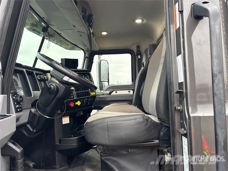 Mack Granite T/A Dump Truck Billenő teherautók