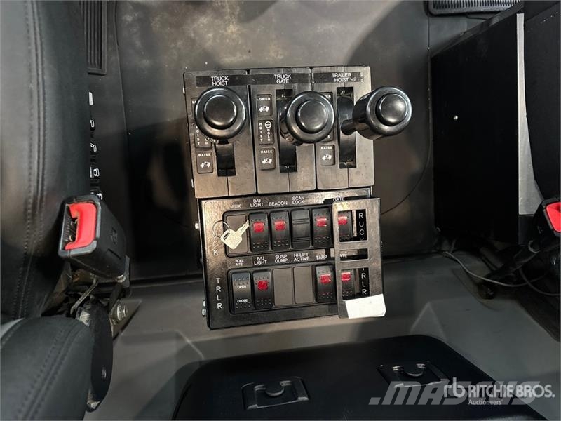 Mack Granite T/A Dump Truck Billenő teherautók