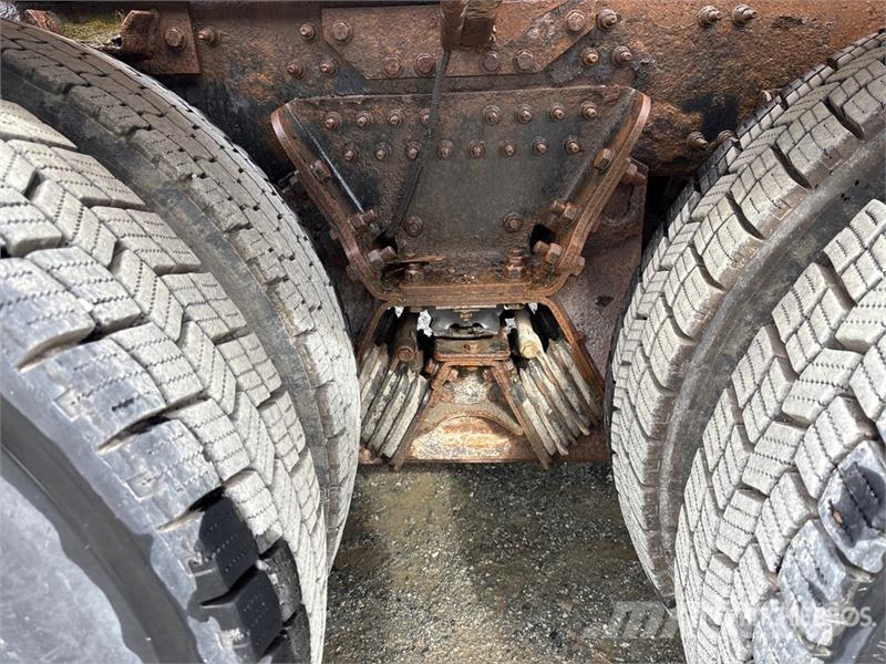 Mack GU813 Hidroliftli kamyonlar