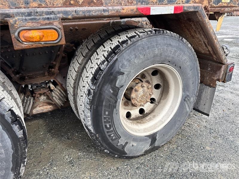 Mack GU813 Hidroliftli kamyonlar
