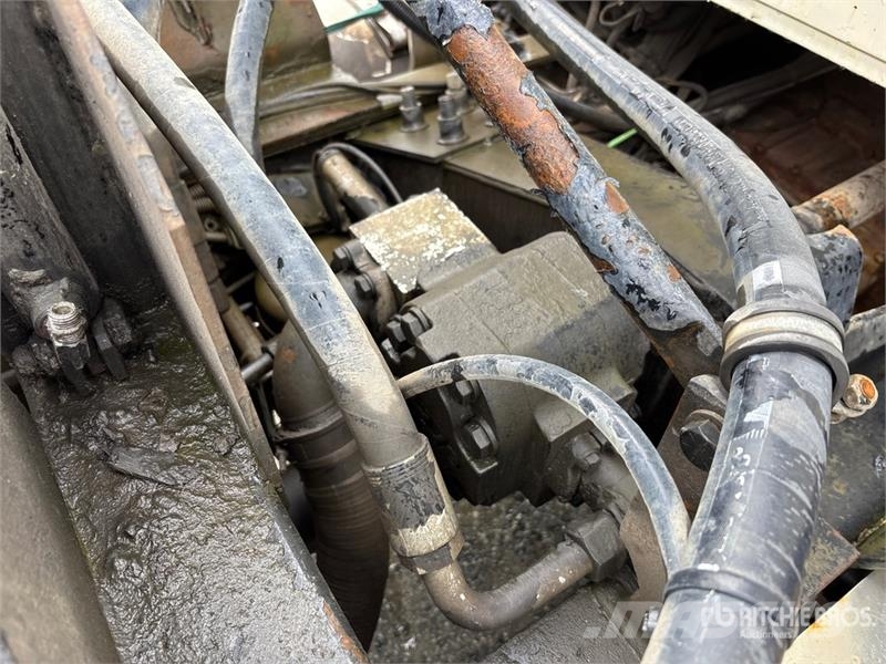 Mack GU813 Hidroliftli kamyonlar