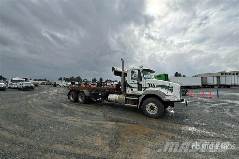 Mack GU813 Hidroliftli kamyonlar