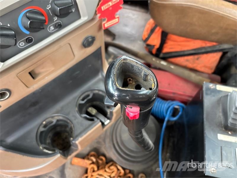 Mack GU813 Hidroliftli kamyonlar