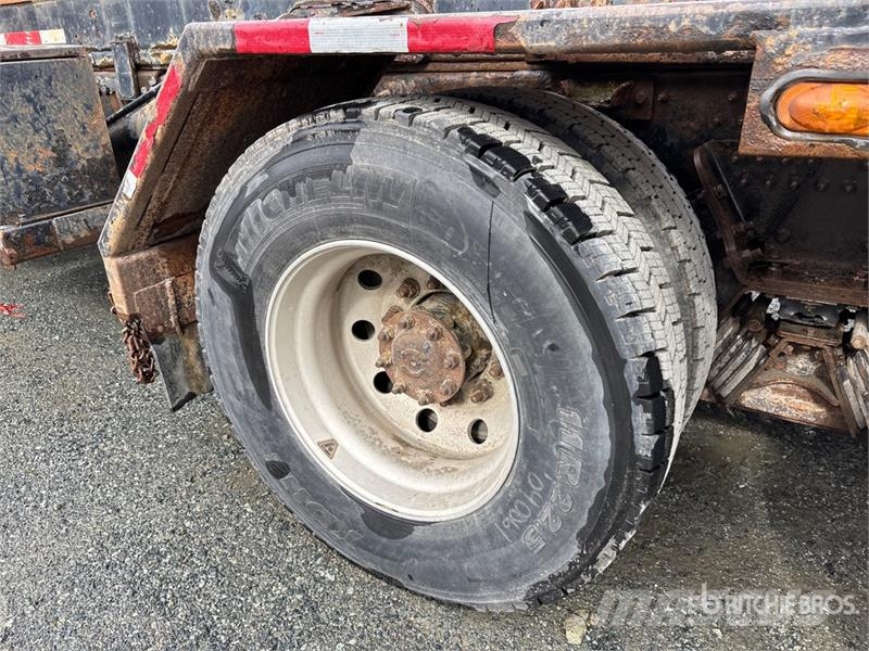 Mack GU813 Hidroliftli kamyonlar