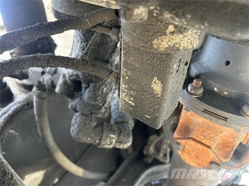 Mack MR688S Betoniere
