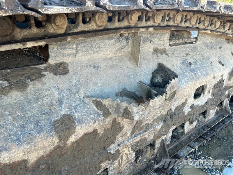 Madill 1800 Gelenkausleger Lader