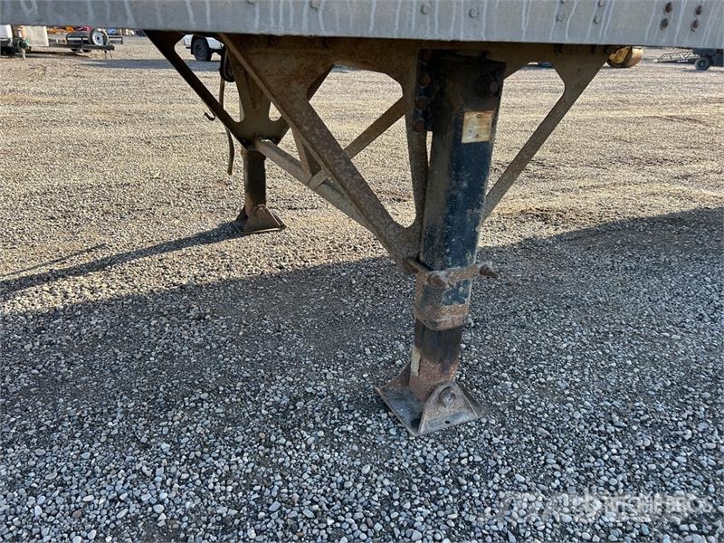 Manac 53 ft Tri/A Van Trailer Gesloten opbouw trailers